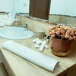 Allure Palace