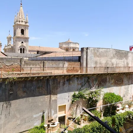 Allure Palace Bed & Breakfast Acireale