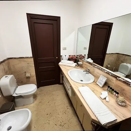 Allure Palace 4*