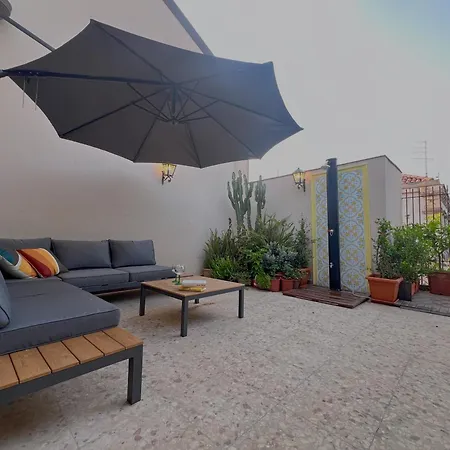 Allure Palace Panzió