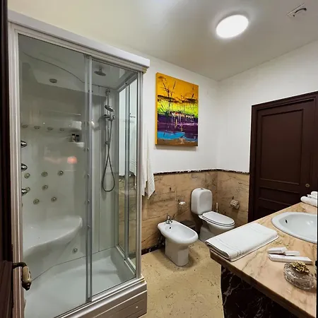 Panzió Allure Palace